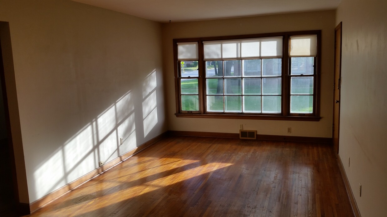 Living Room - 8339 W North Ave