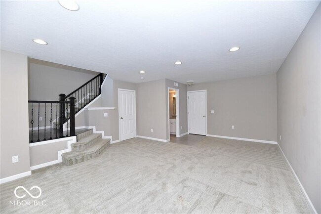 Building Photo - 9406 Oakley Dr