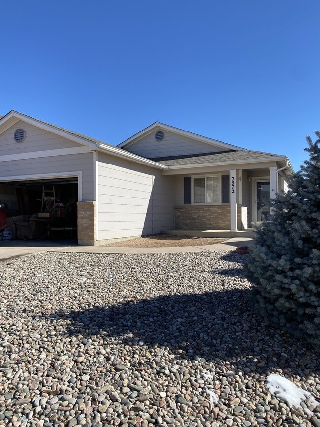 3 bedroom 2 car garage - Middle Bay Way - 3 bedroom 2 car garage - Middle Bay Way Apartment