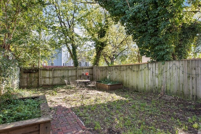 Building Photo - 507 N 32nd St
