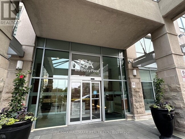 Building Photo - 17 Barberry Pl