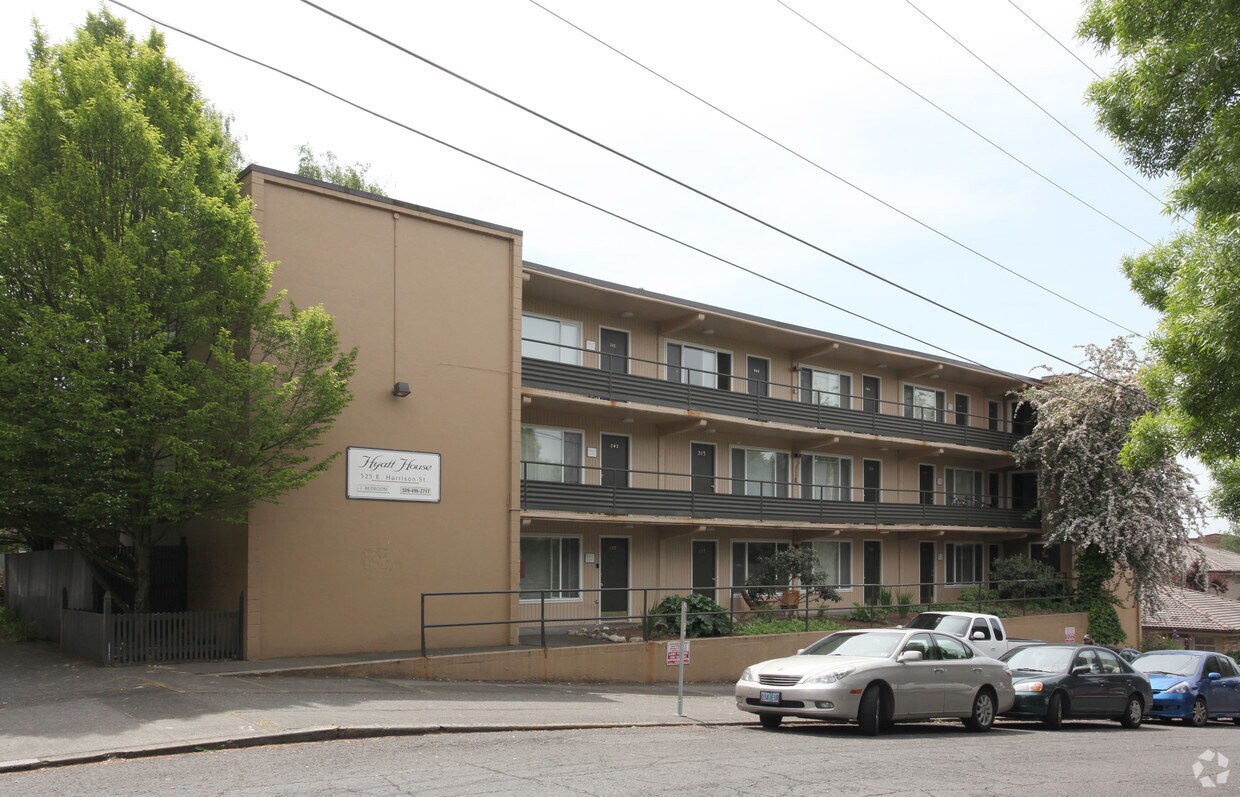 Primary Photo - Cap Hill 1 Bedroom