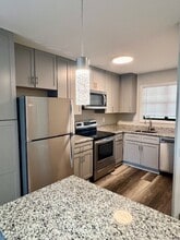 Building Photo - 593 Star Light Dr