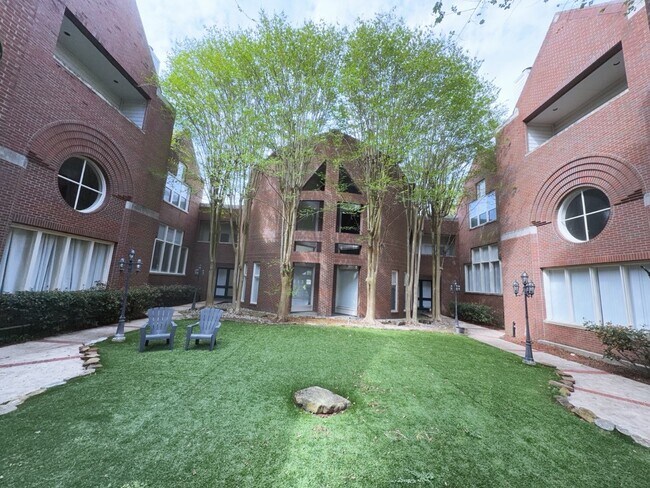 Foto del edificio - 11852 Taylorcrest Rd