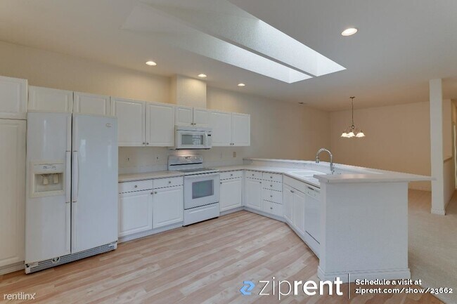 Building Photo - 2 br, 2 bath Townhome - 2803 Wilton Ln E, ...