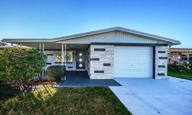 Building Photo - 4114 Baden Dr