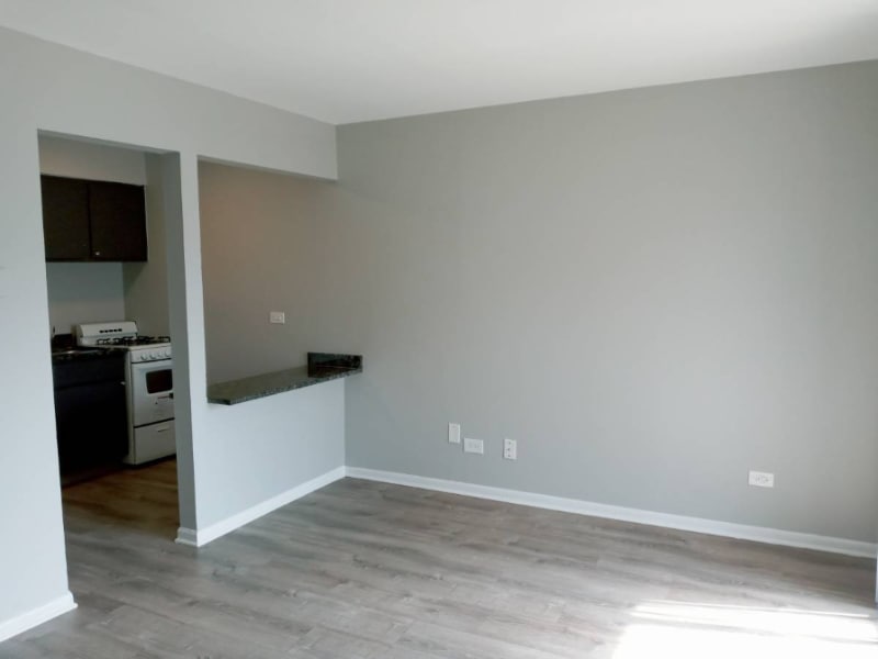 Foto del edificio - 3353 Commercial Ave
