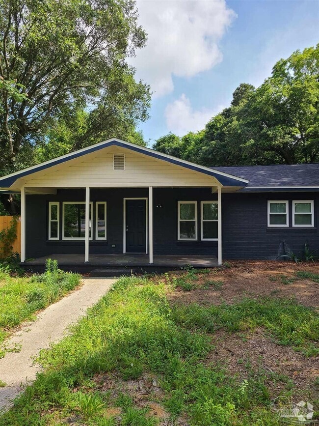 Building Photo - 4421 Bellview Ave