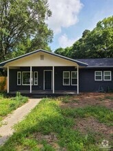 Building Photo - 4421 Bellview Ave