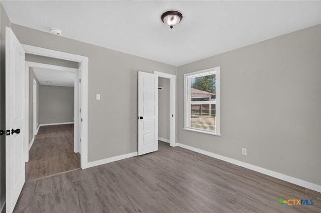 Building Photo - 921 Stetson Ave
