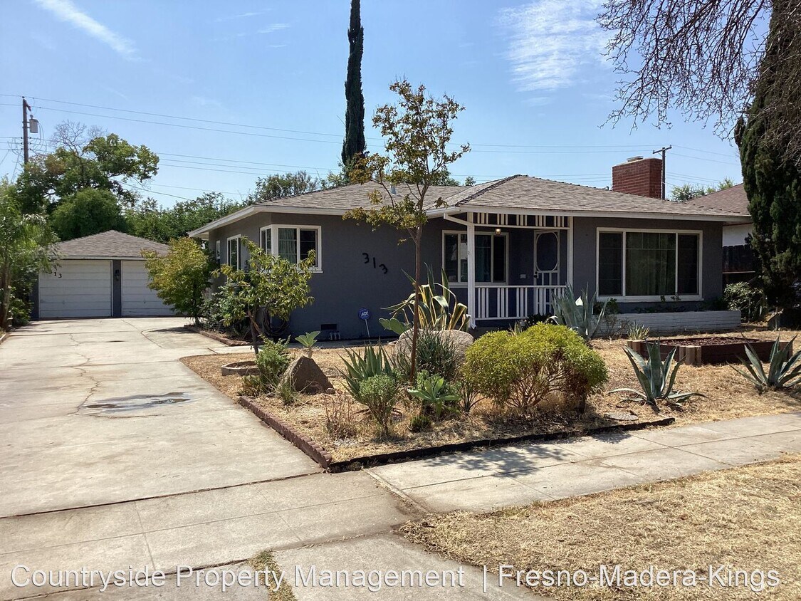 Primary Photo - 3 br, 2 bath House - 313 W. Robinson Avenue