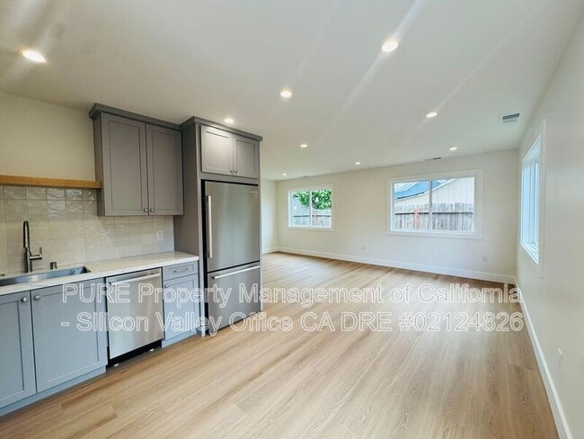 Photo - 1072 S 11th St Apartment