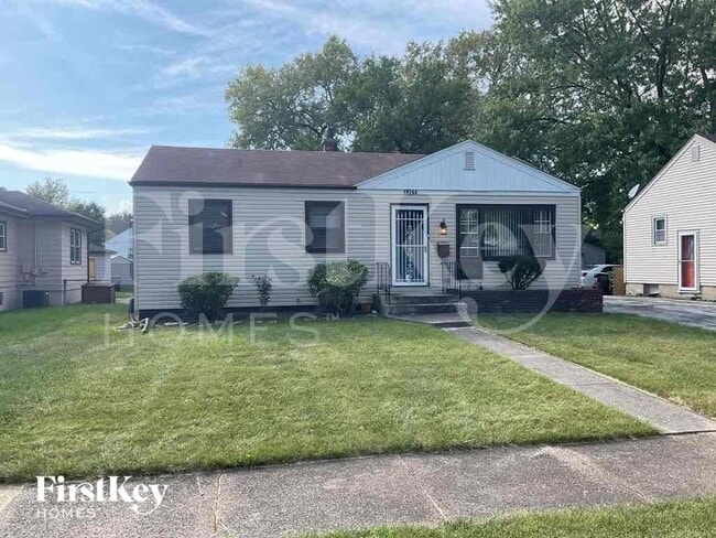 Foto del edificio - 18244 Center Ave