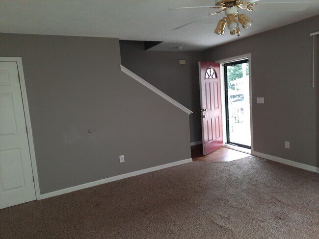Living Room at front door - 1216 Lipps Ln