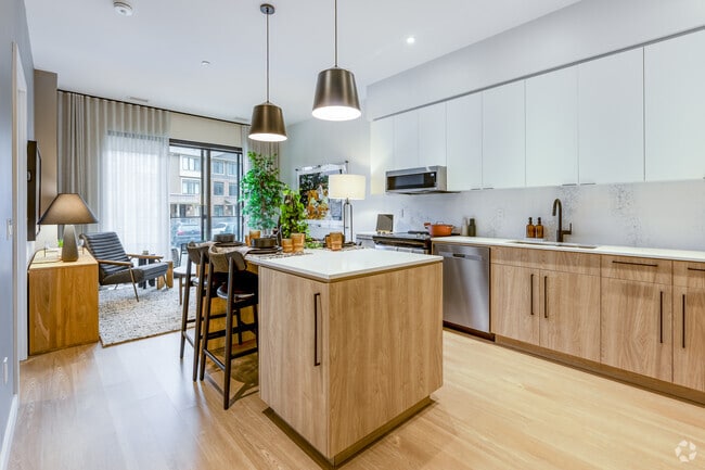 Interior Photo - Camby