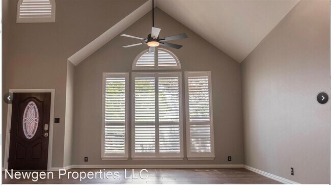 Building Photo - 4 br, 2.5 bath House - 1461 Rider Circle
