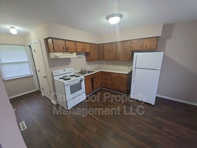 Foto del edificio - 701 Linwood Dr