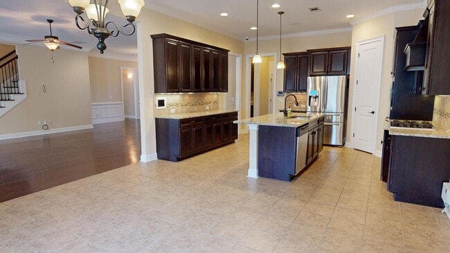 Foto del edificio - 170 S Charleson Crossing