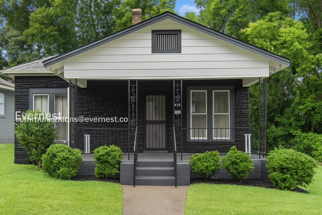 Foto del edificio - 740 45th Pl N