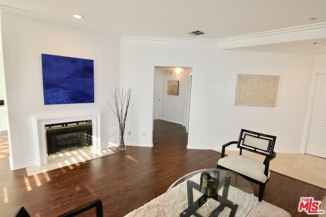 Building Photo - 2349 S Beverly Glen Blvd