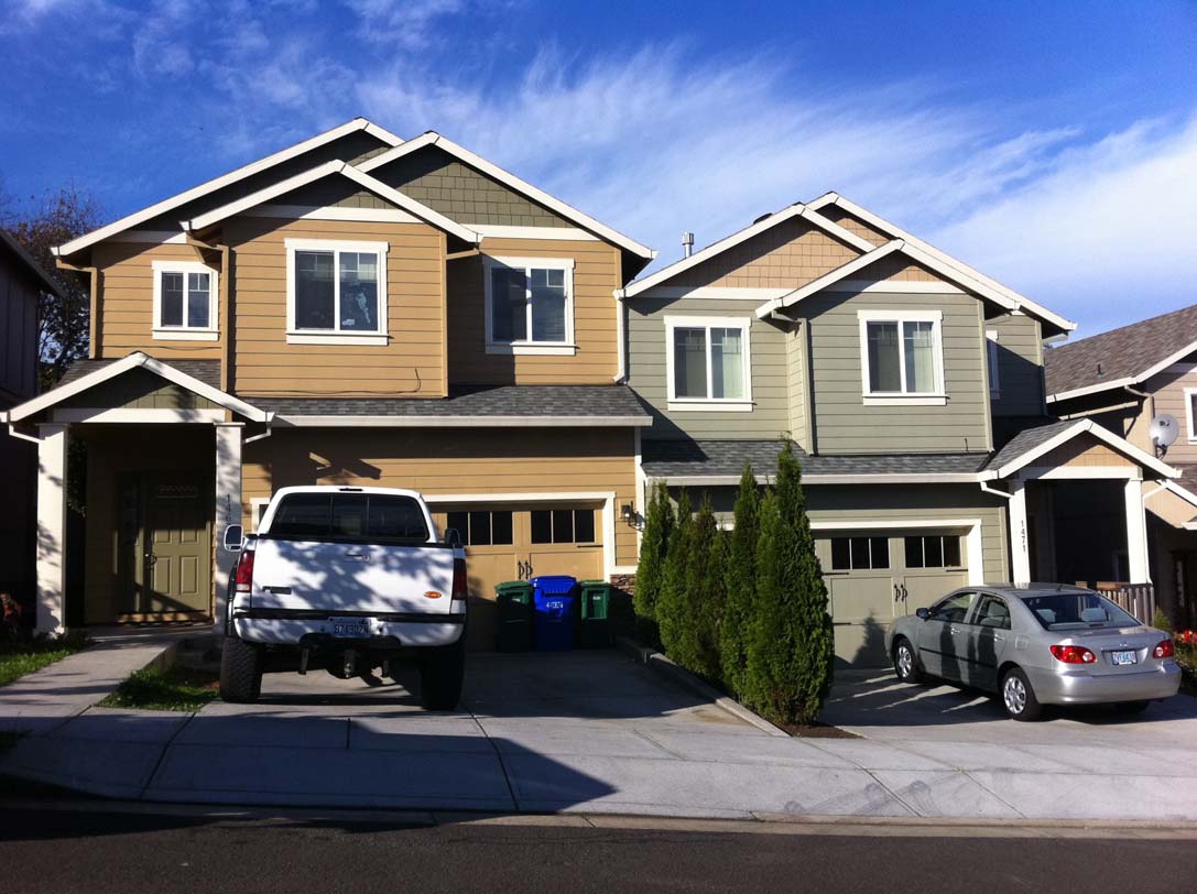 Primary Photo - 1456-1474 NE 176th Ave