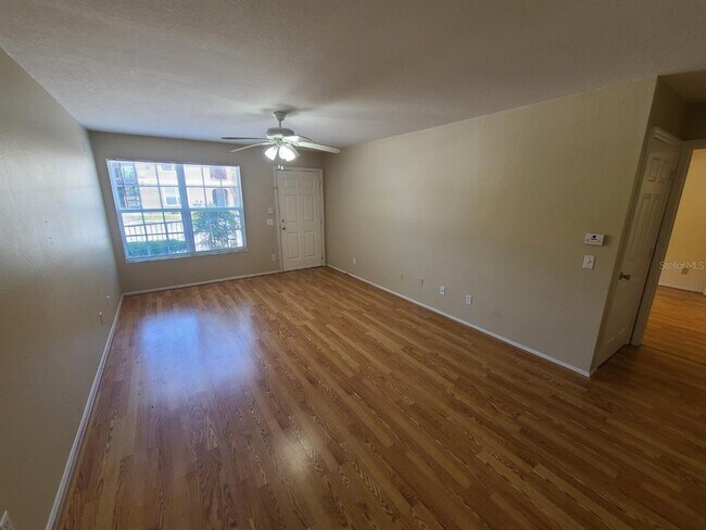 Foto del edificio - 36138 Lake Chase Blvd