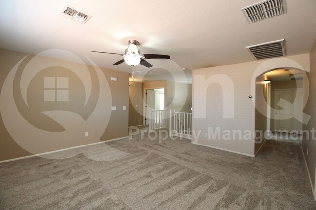 Building Photo - 4313 E Folgers Rd