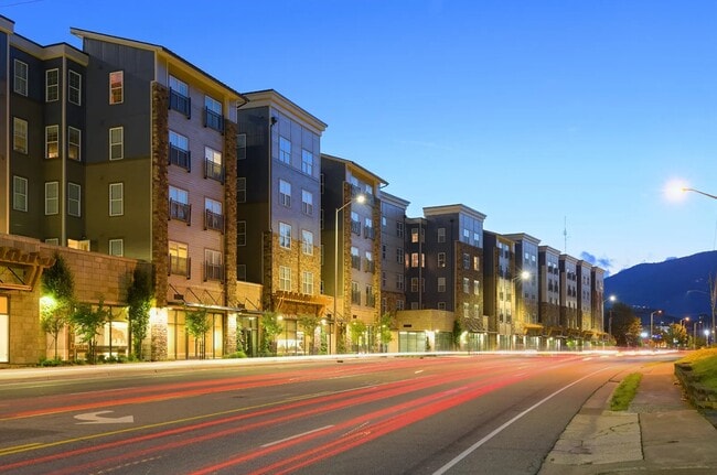 Building Photo - The Standard at Boone