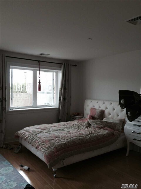 Foto del edificio - 312-12 Soundview Ln