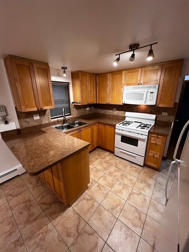 Foto del edificio - 5600 W Berenice Ave