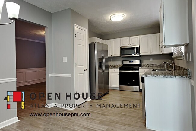 Foto del edificio - 130 Enclave Ct, Roswell