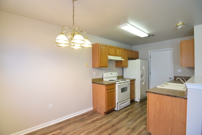 Building Photo - 5118 Williams Dr