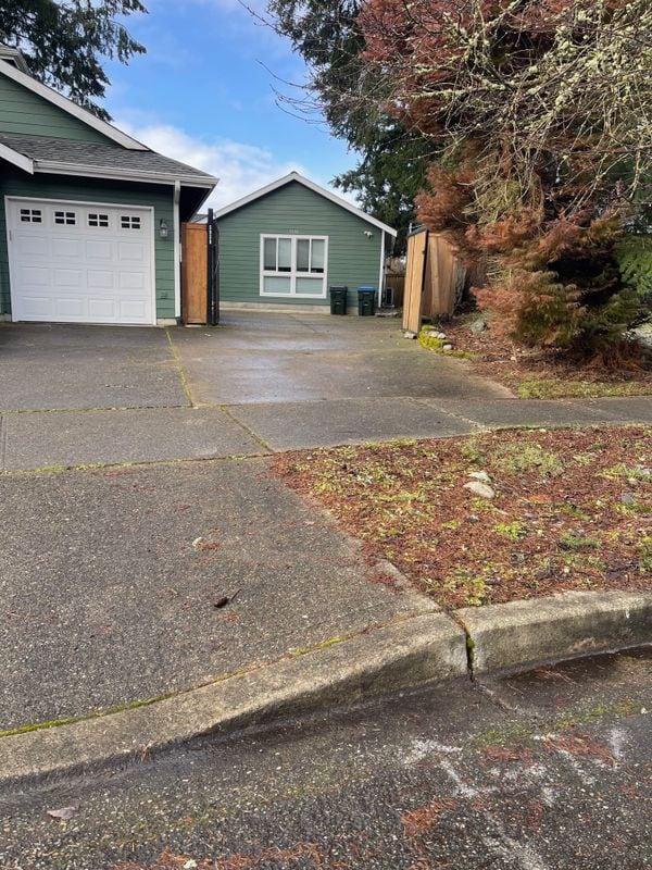 Foto del edificio - 5938 Danials Loop SE