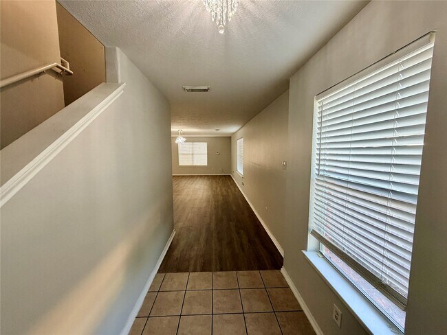 Foto del edificio - 9011 Aspen Trace Ln