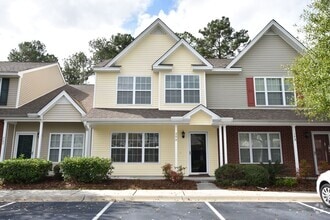 Building Photo - 200 Sonata Cir