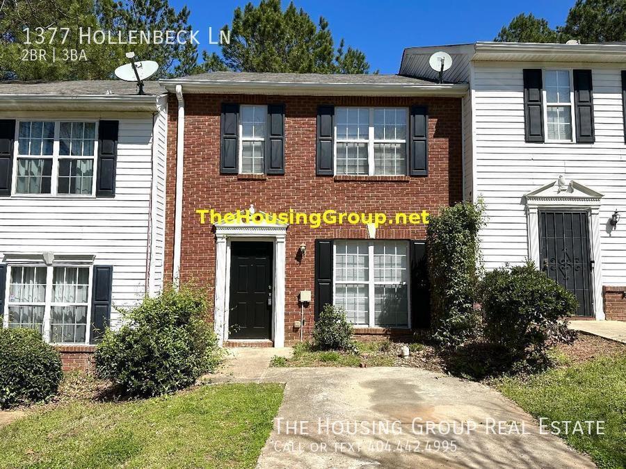 2 Bedroom Townhome House Rental in Riverdale, GA