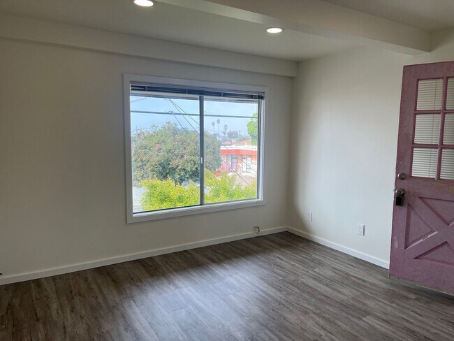 Foto del edificio - 828 Napa Ave