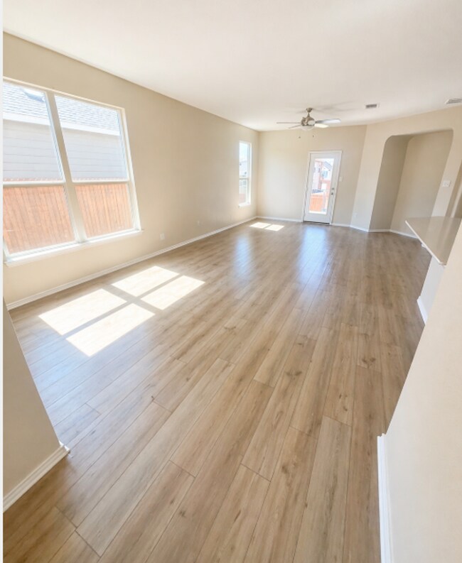 Building Photo - AVAILABLE NOW; APPLY TODAY ON OUR WEBSITE!!!