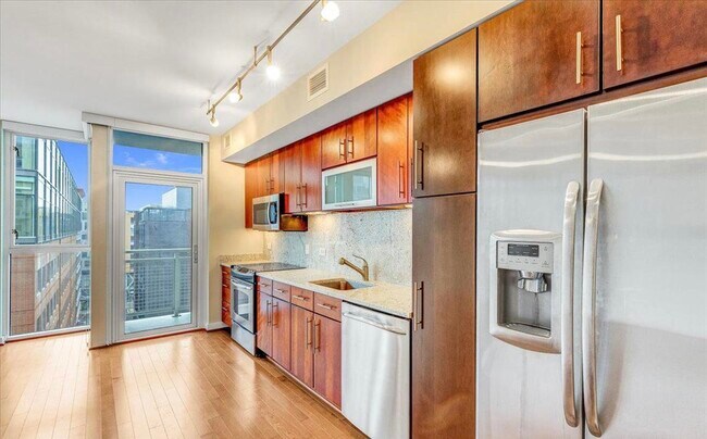 Foto del edificio - 1025 1st St SE