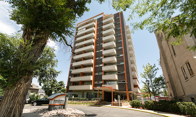 Foto del edificio - Baker Tower Apartments