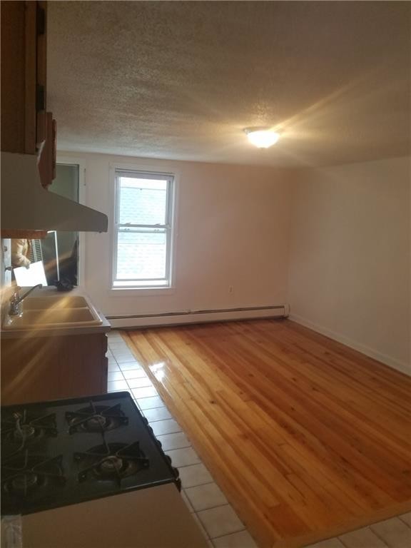 Building Photo - 404 Carrington Ave