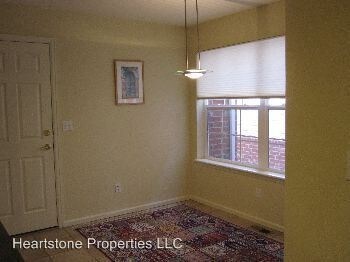 Building Photo - 9447 Southern Hills Cir