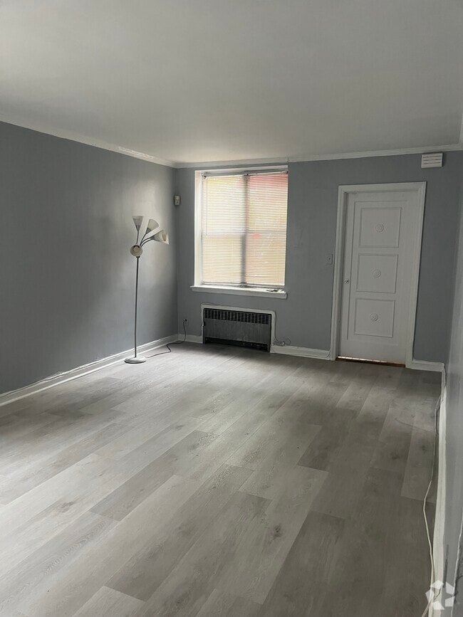 Building Photo - 5111 Avenue H