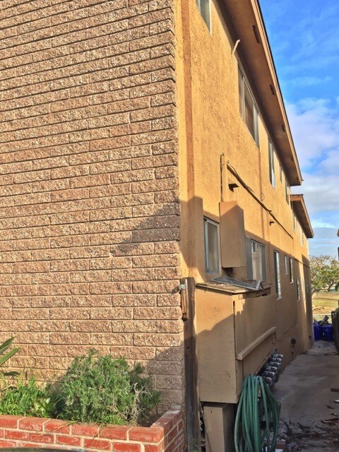 Foto del edificio - 4774-4780 W Point Loma Blvd