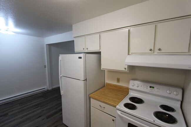 Foto del edificio - 2110 N East St