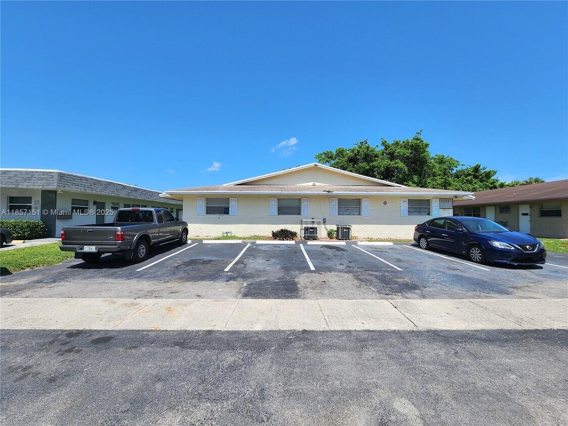 Foto del edificio - 2250 NW 59th Terrace