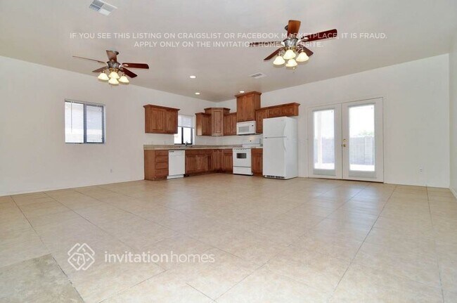 Foto del edificio - 16421 N Cumbie Ln