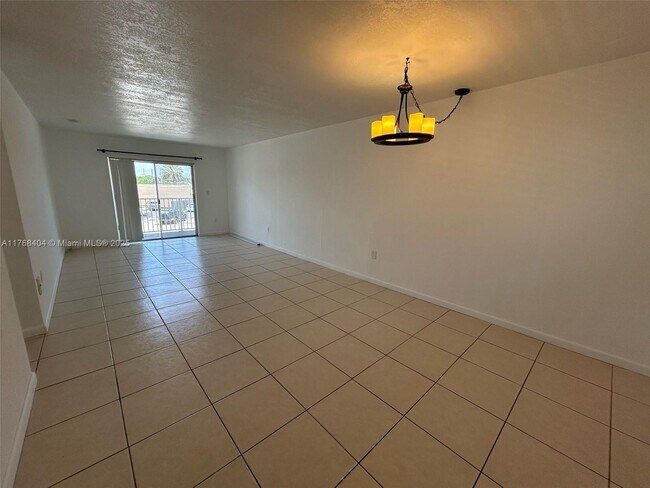 Foto del edificio - 12890 NE 8th Ave