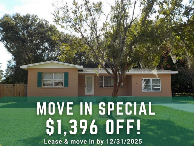 Building Photo - 441 S Elm Rd