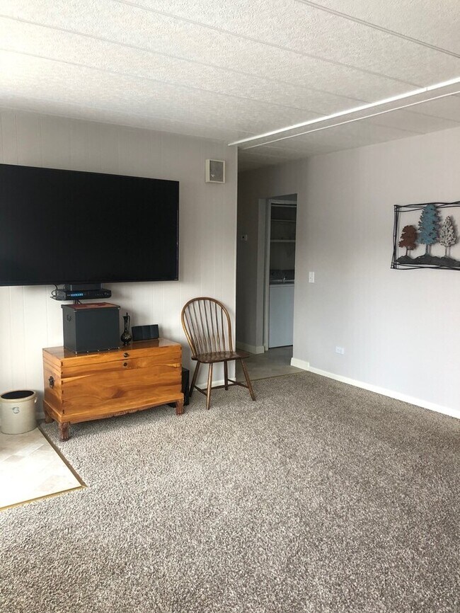 Foto del edificio - Large 3 Bedroom, 1 Bath Ranch Style Home in South Loveland, CO